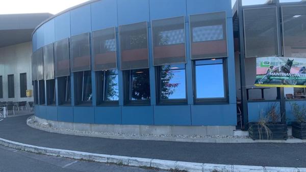 Bar, brasserie, pmu zone d'activité commerciale