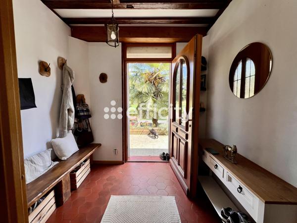 Maison 9 pièces - 211 m²