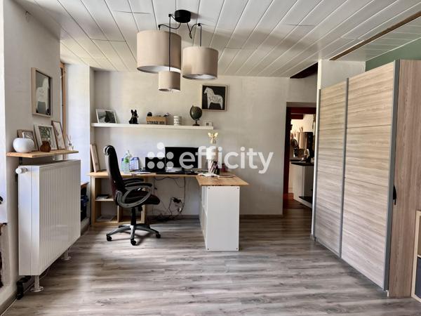 Maison 9 pièces - 211 m²