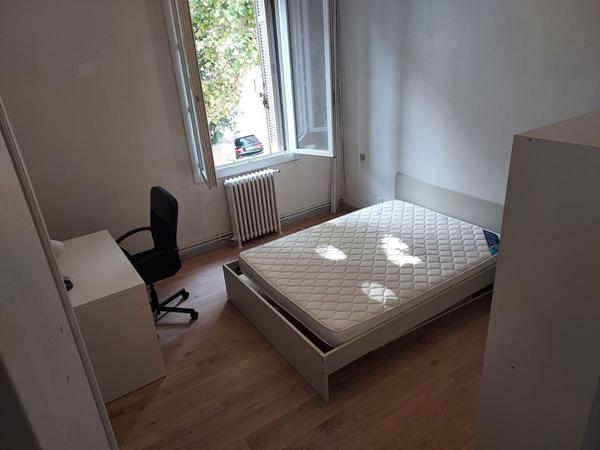 À vendre : Opportunité à saisir Primo-accédant ou Investissement locatif Bel Appartement 3 pièces à Toulon