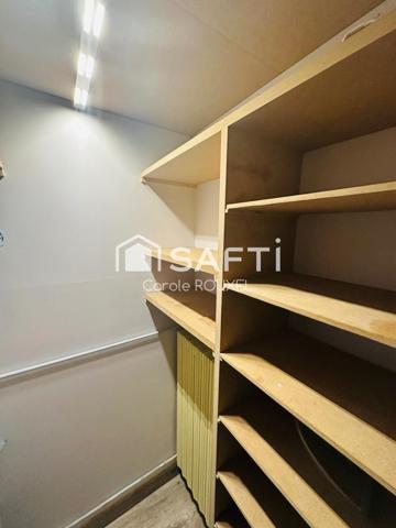 PORT DE VANNES Hauteur sous plafond au pieds des LICES