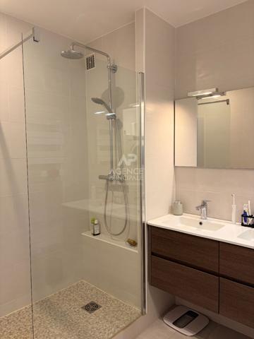 Appartement 4 pièce(s) 87 m2 545 000 € **  - Référence  13409