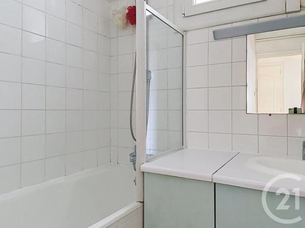 Appartement F3 à vendre  3 pièces - 60,03 m 2   BAGNOLS SUR CEZE  - 30
