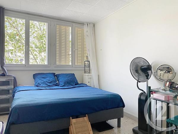 Appartement F3 à vendre  3 pièces - 60,03 m 2   BAGNOLS SUR CEZE  - 30
