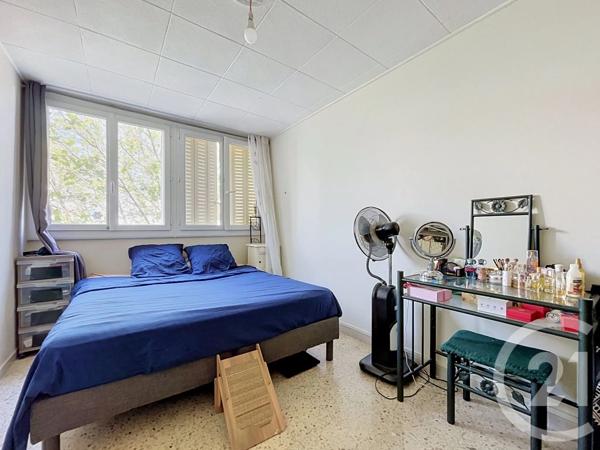 Appartement F3 à vendre  3 pièces - 60,03 m 2   BAGNOLS SUR CEZE  - 30