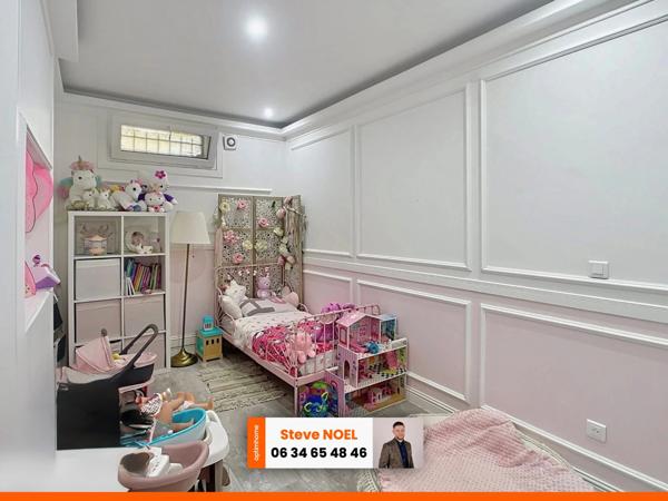 APPARTEMENT 4 PIÈCES - JARDIN PRIVATIF DE 200 M2 - 600 M DE LA GARE - COMMERCES SUR PLACE