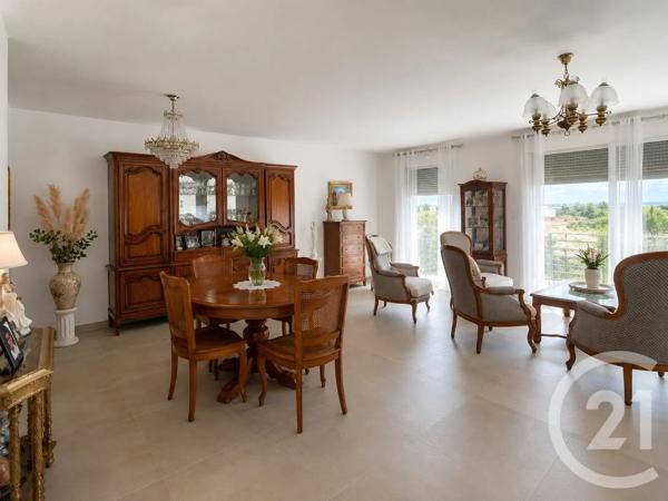 Appartement F3 à vendre  3 pièces - 102,72 m 2   NARBONNE  - 11