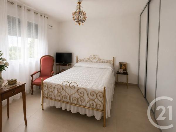 Appartement F3 à vendre  3 pièces - 102,72 m 2   NARBONNE  - 11