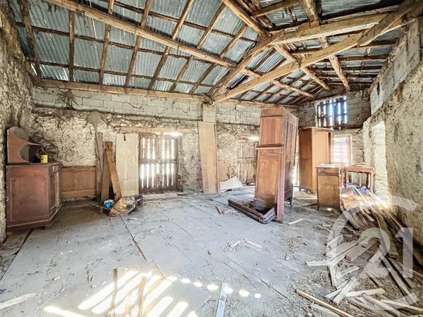 Appartement T4 à vendre  4 pièces - 80,29 m 2   COUFLENS  - 09
