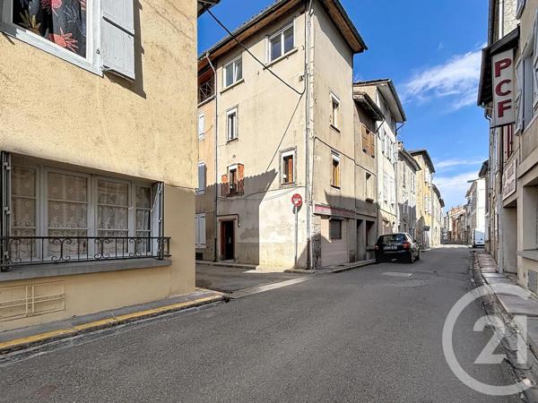 Appartement T4 à vendre  4 pièces - 80,29 m 2   COUFLENS  - 09