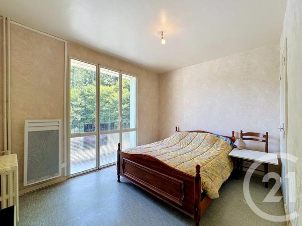 Appartement T4 à vendre  4 pièces - 80,29 m 2   COUFLENS  - 09