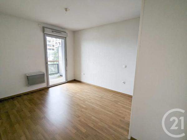 Appartement T2 à vendre  2 pièces - 43,10 m 2   COLOMIERS  - 31
