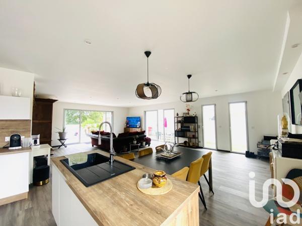 Maison à vendre 6 pièces 175 m² Médis