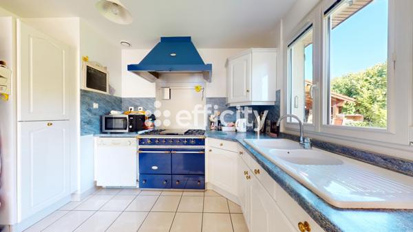 Maison 6 pièces - 121 m²