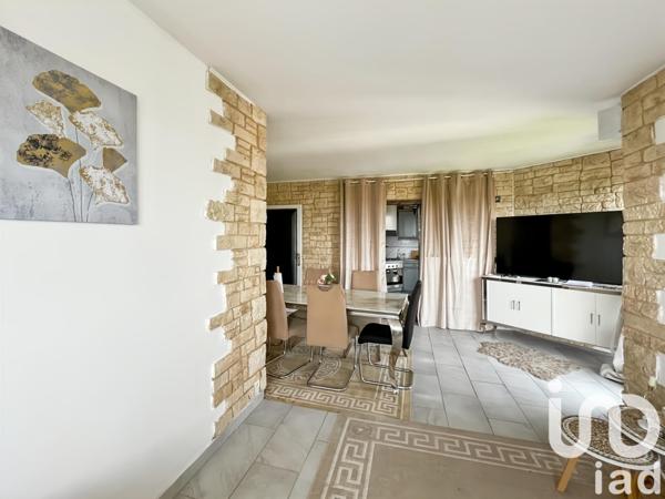 Appartement à vendre 4 pièces 67 m² Grigny