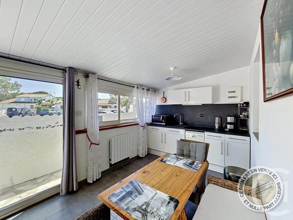 Appartement F4 à vendre  4 pièces - 50,40 m 2   LE BARCARES  - 66