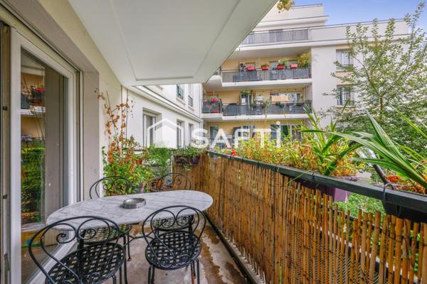 Appartement deux pièces avec un extérieur au calme