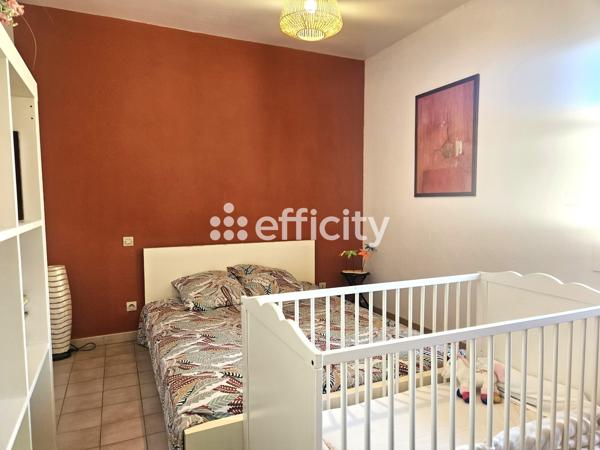 Maison
         6 pièces
        - 127 m² 460 000 € *