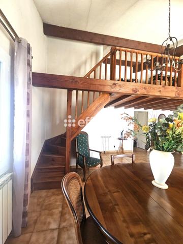 Maison
         6 pièces
        - 127 m² 460 000 € *