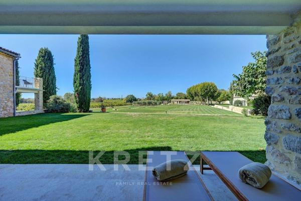 Exceptionnel domaine aux portes d'Uzès