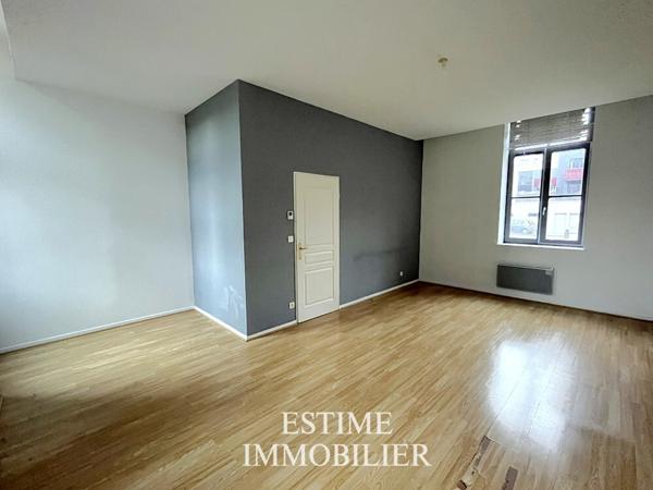 ROUBAIX SAINT-JEAN APPARTEMENT T2 AVEC STATIONNEMENT