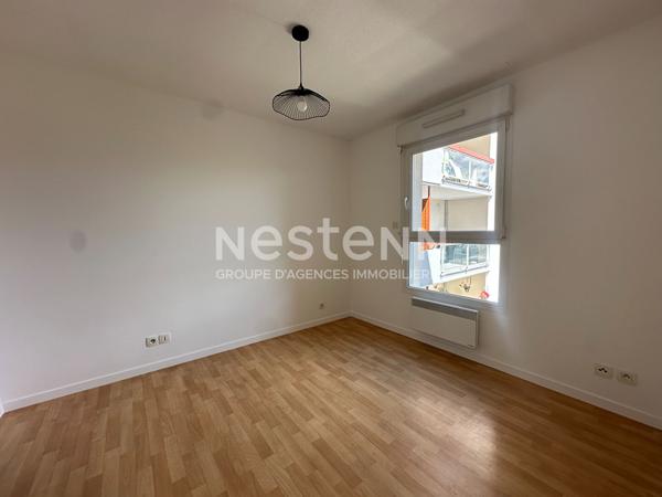 A LOUER-APPARTEMENT T2-LOCMINE