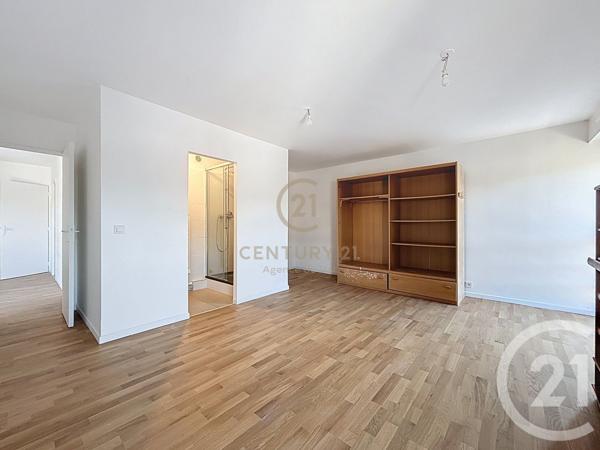 Appartement F5 à vendre  5 pièces - 112,58 m2 CHAMPS SUR MARNE - 77