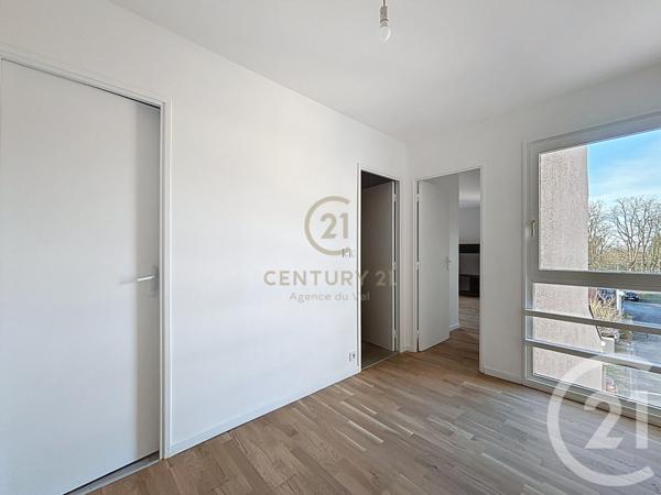 Appartement F5 à vendre  5 pièces - 112,58 m2 CHAMPS SUR MARNE - 77