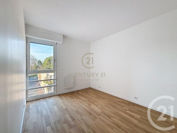 Appartement F5 à vendre  5 pièces - 112,58 m2 CHAMPS SUR MARNE - 77