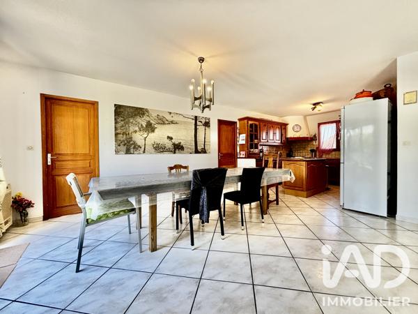 Maison à vendre 5 pièces 120 m² Vinassan