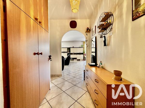 Maison à vendre 5 pièces 120 m² Vinassan