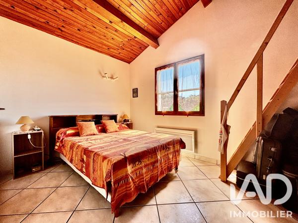 Maison à vendre 5 pièces 120 m² Vinassan