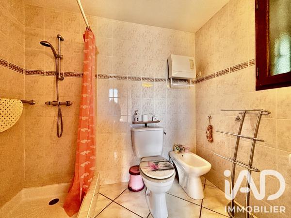 Maison à vendre 5 pièces 120 m² Vinassan