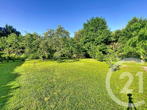 Terrain à vendre  680 m 2   GANNAT  - 03