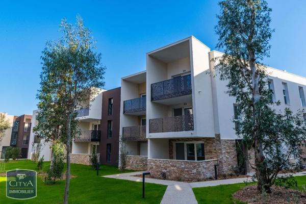 Appartement à louer 2 pièces 44m² Saint-Jean-de-Védas (34430)