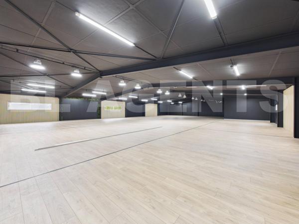 Local professionnel haut de gamme – Brétigny-sur-Orge (91)