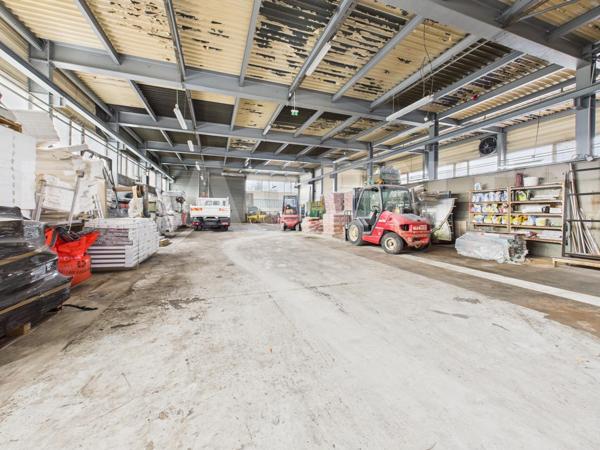 Local professionnel haut de gamme – Brétigny-sur-Orge (91)