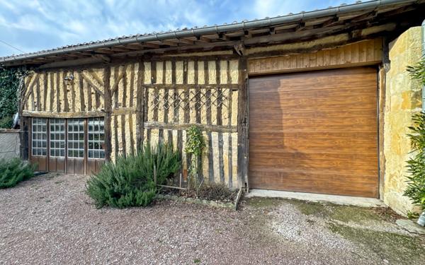 Maison à vendre    6 pièces •  Saint-Jean-d'Ataux