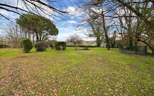 Maison à vendre    6 pièces •  Saint-Jean-d'Ataux