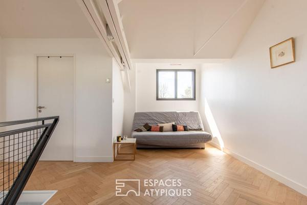 Maison esprit loft avec patio et garage