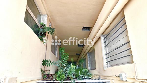 Appartement
         3 pièces
        - 74 m² Exclusivité 295 000 € *