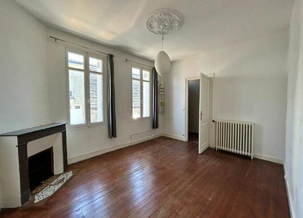 Maison à louer    2 pièces •  Talence