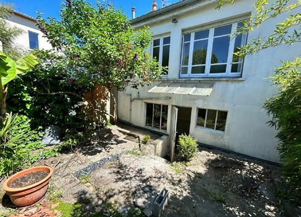 Maison à louer    2 pièces •  Talence