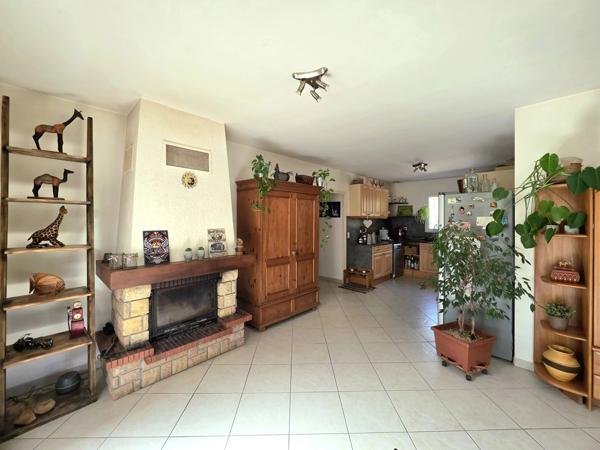 Villa - Plain pied - Piscine - T2 indépendant - 83510 Lorgues - Réf 87422963