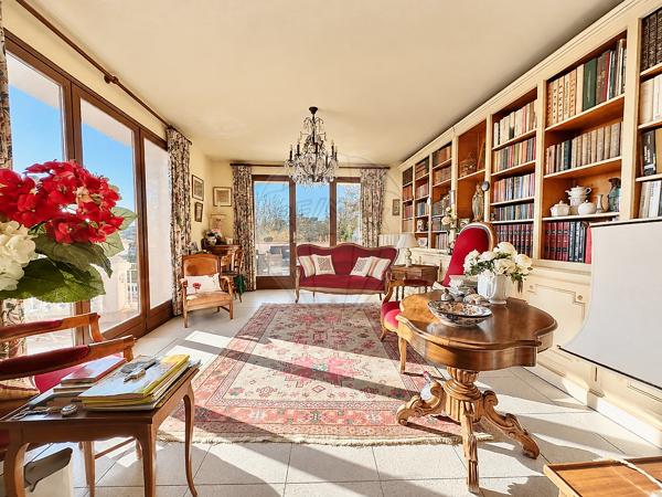 Maison 5 chambre(s) de luxe à vendre - Saint-Paul-de-Vence, Alpes-Maritimes - 06