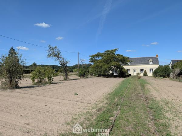 Longère 146 m² à Corné 49630
