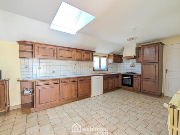 Longère 146 m² à Corné 49630