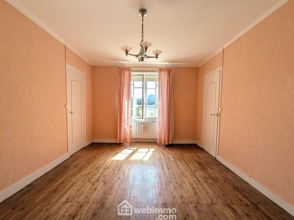 Longère 146 m² à Corné 49630