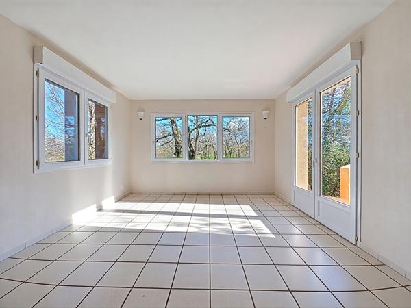 Maison d'architecte 163 m² - studio indépendant - Parc arboré 5 000 m² - Pigeonnier XIXe - Vue panoramique - Pompertuzat