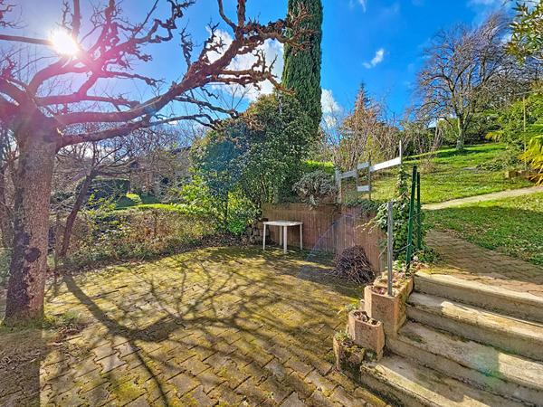 Maison d'architecte 163 m² - studio indépendant - Parc arboré 5 000 m² - Pigeonnier XIXe - Vue panoramique - Pompertuzat